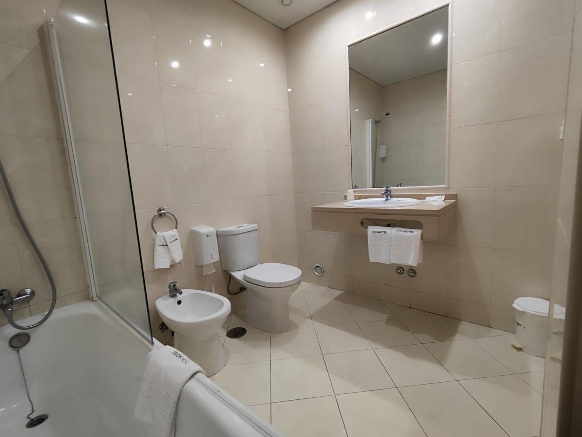 Dom Hotel Пеньяфьель Экстерьер фото