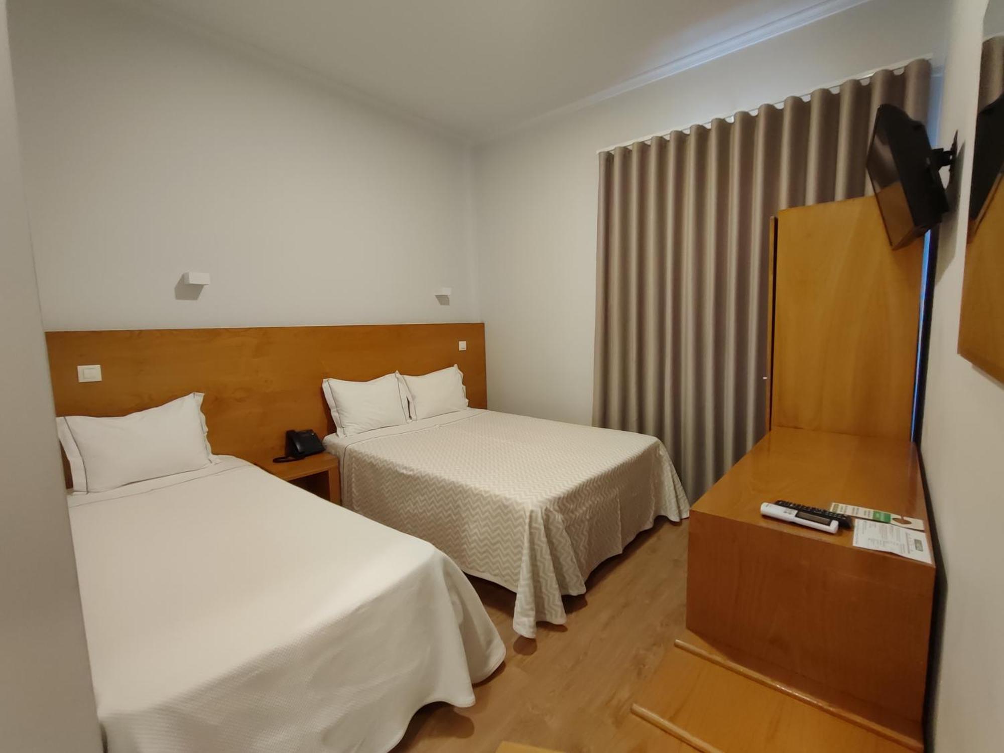 Dom Hotel Пеньяфьель Экстерьер фото