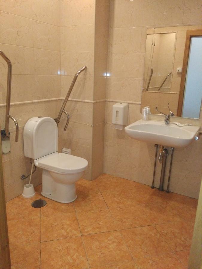 Dom Hotel Пеньяфьель Экстерьер фото